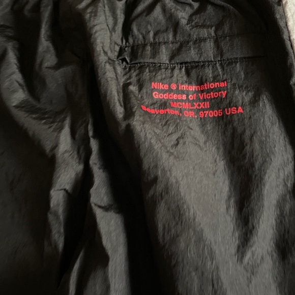 Men’s Nike Double Swoosh Pant Size M - Picture 4 of 4